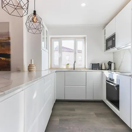 Rato Prime Terrace By Homing Lägenhet